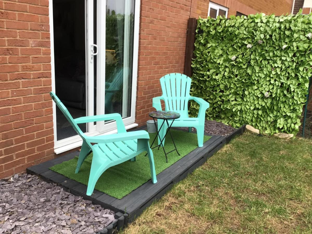 Worcester Fabulous Cherry Tree Mews Self Check In Dogs Welcome By Prior Arrangement , 2 Double Bedrooms ,Super Fast Wi-Fi, With Free Off Road Parking For 2 Vehicles Near Royal Hospital And Woodland Walks Buitenkant foto