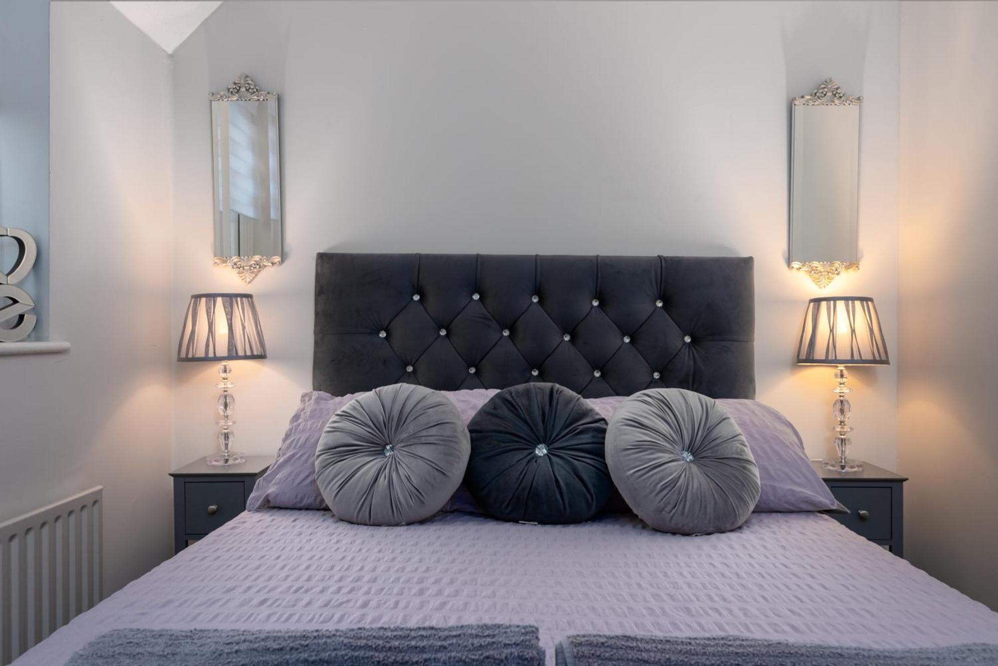 Worcester Fabulous Cherry Tree Mews Self Check In Dogs Welcome By Prior Arrangement , 2 Double Bedrooms ,Super Fast Wi-Fi, With Free Off Road Parking For 2 Vehicles Near Royal Hospital And Woodland Walks Buitenkant foto