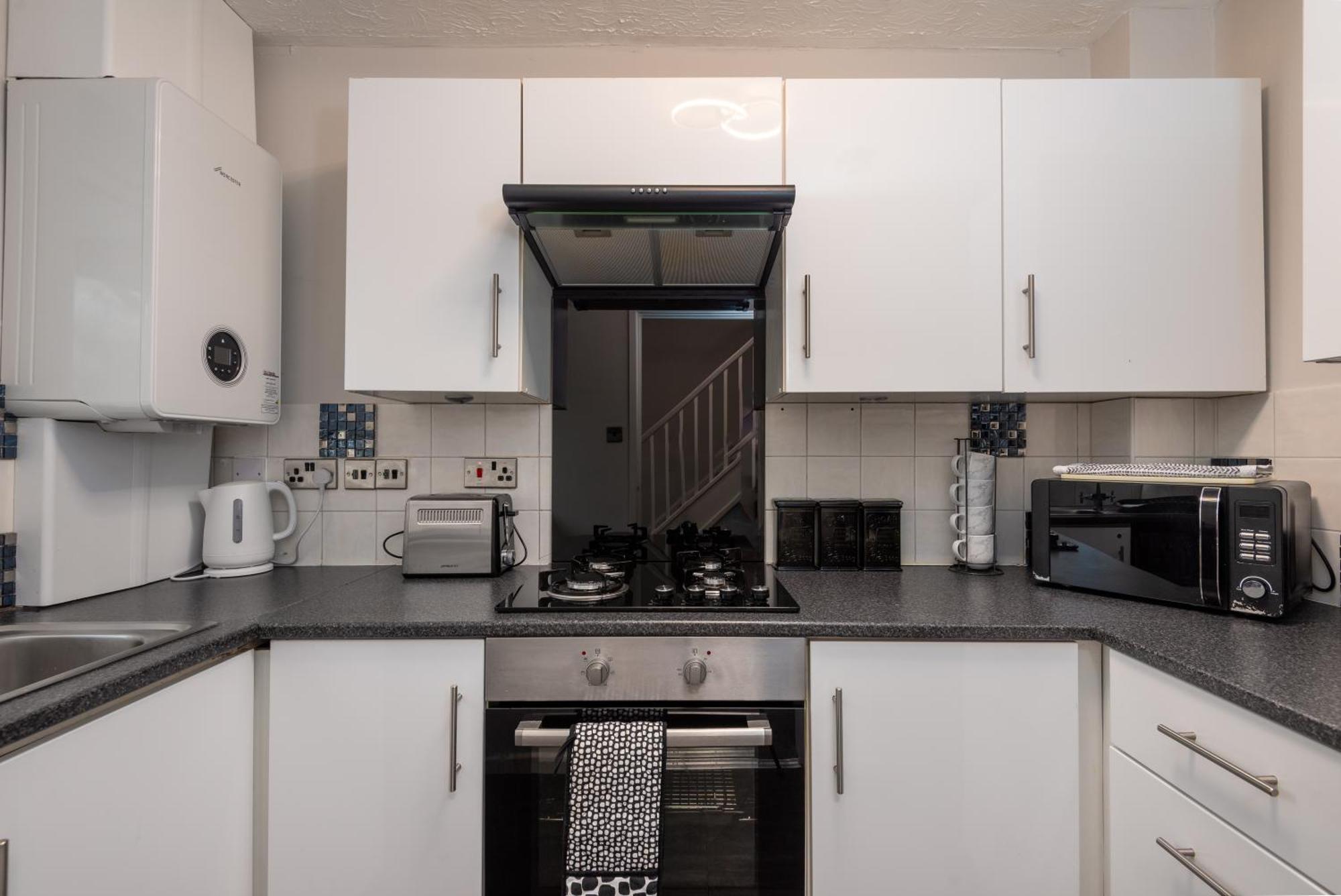 Worcester Fabulous Cherry Tree Mews Self Check In Dogs Welcome By Prior Arrangement , 2 Double Bedrooms ,Super Fast Wi-Fi, With Free Off Road Parking For 2 Vehicles Near Royal Hospital And Woodland Walks Buitenkant foto