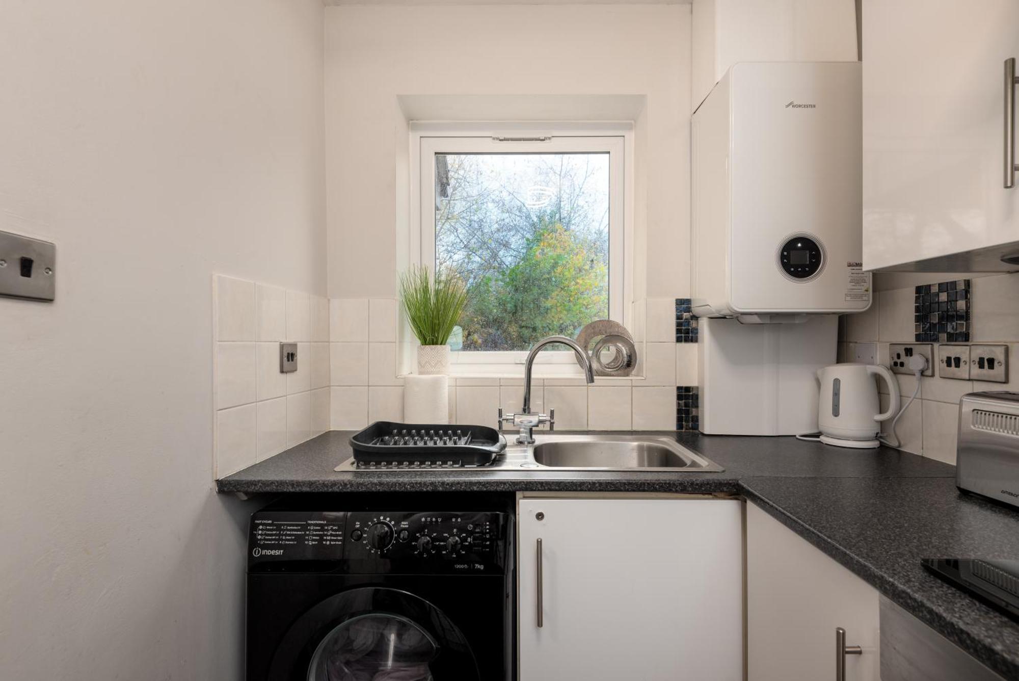 Worcester Fabulous Cherry Tree Mews Self Check In Dogs Welcome By Prior Arrangement , 2 Double Bedrooms ,Super Fast Wi-Fi, With Free Off Road Parking For 2 Vehicles Near Royal Hospital And Woodland Walks Buitenkant foto