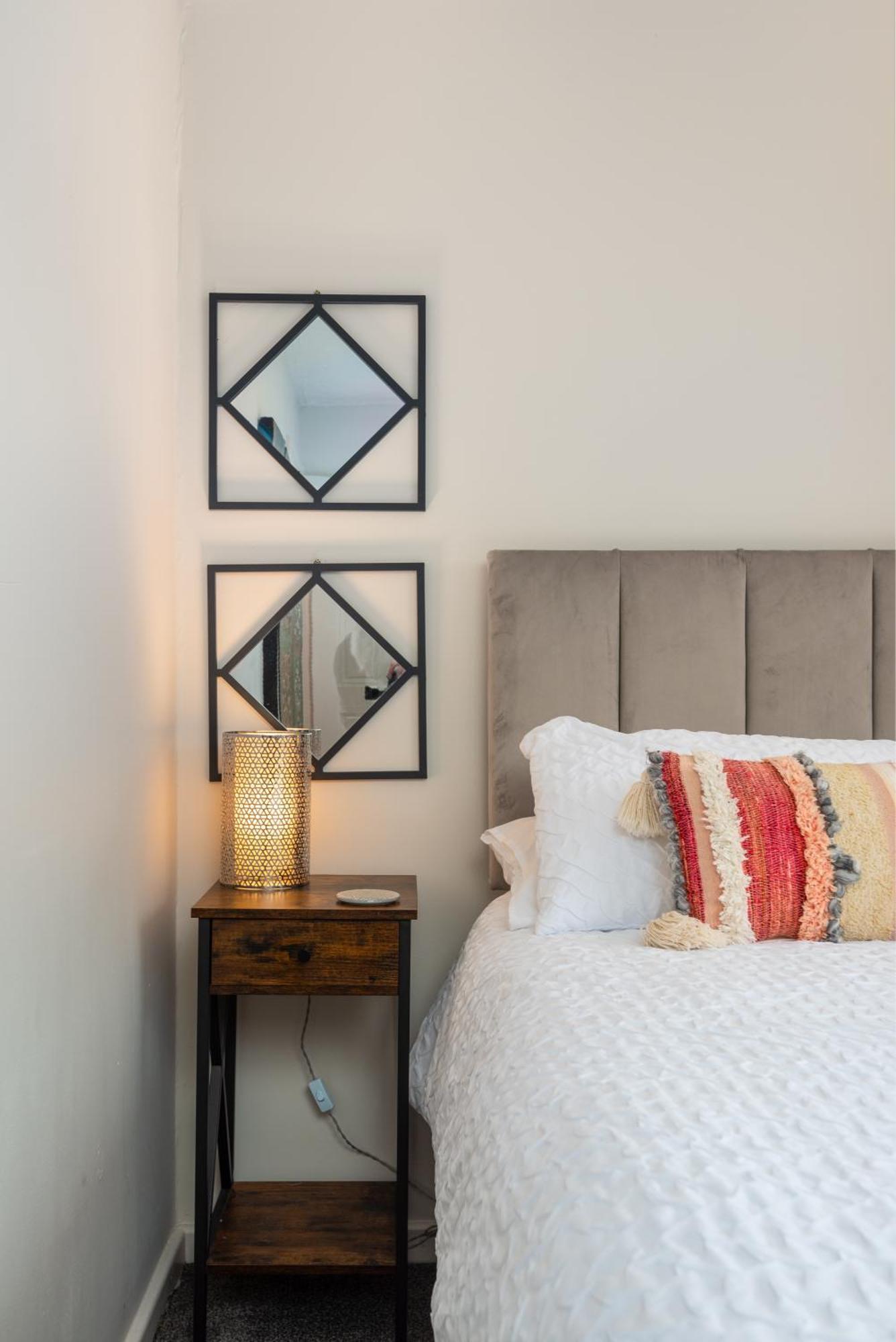 Worcester Fabulous Cherry Tree Mews Self Check In Dogs Welcome By Prior Arrangement , 2 Double Bedrooms ,Super Fast Wi-Fi, With Free Off Road Parking For 2 Vehicles Near Royal Hospital And Woodland Walks Buitenkant foto