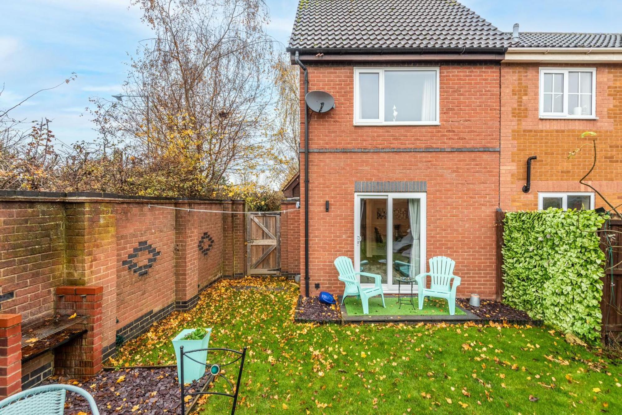 Worcester Fabulous Cherry Tree Mews Self Check In Dogs Welcome By Prior Arrangement , 2 Double Bedrooms ,Super Fast Wi-Fi, With Free Off Road Parking For 2 Vehicles Near Royal Hospital And Woodland Walks Buitenkant foto